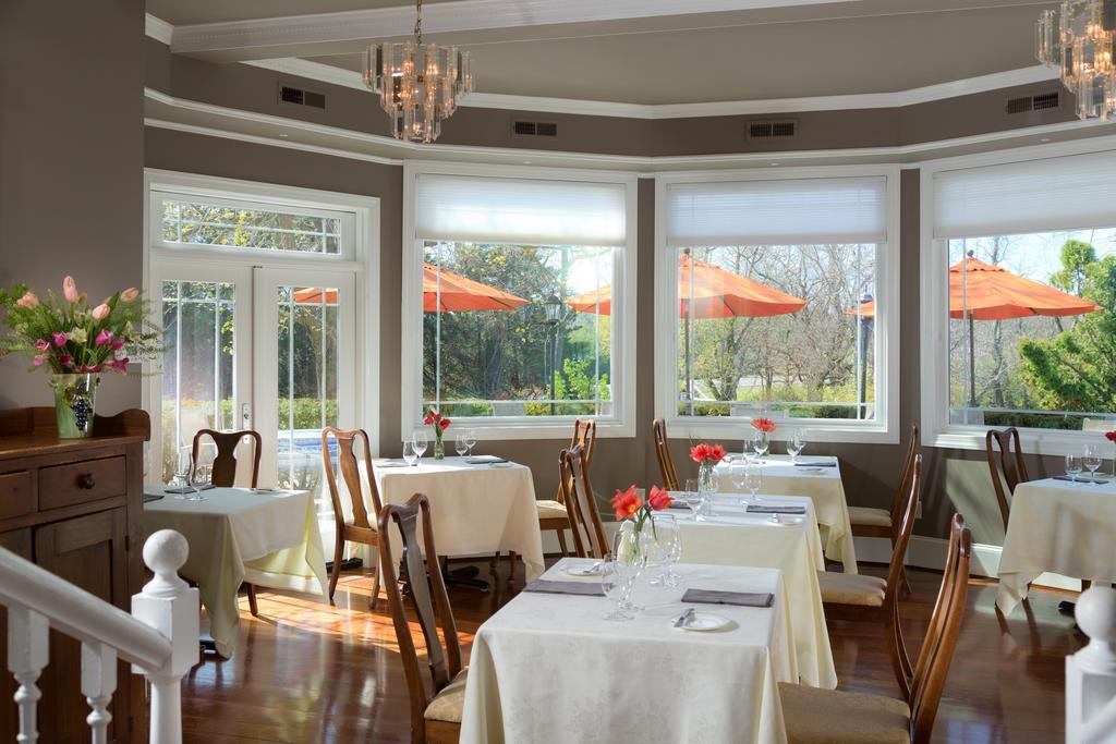 L'Auberge Provencale Inn & Restaurant Boyce Esterno foto